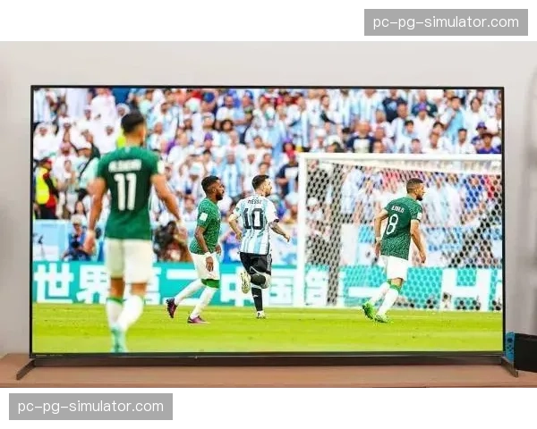 动态光影补偿系统在当前阶段更新 这种技术修正了夜间及极端光线下的影像质